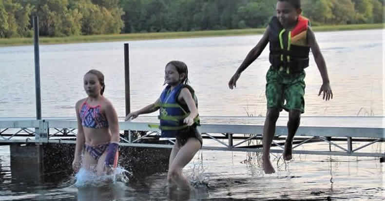 Enjoy Minnesota Lake Life at Star Lake